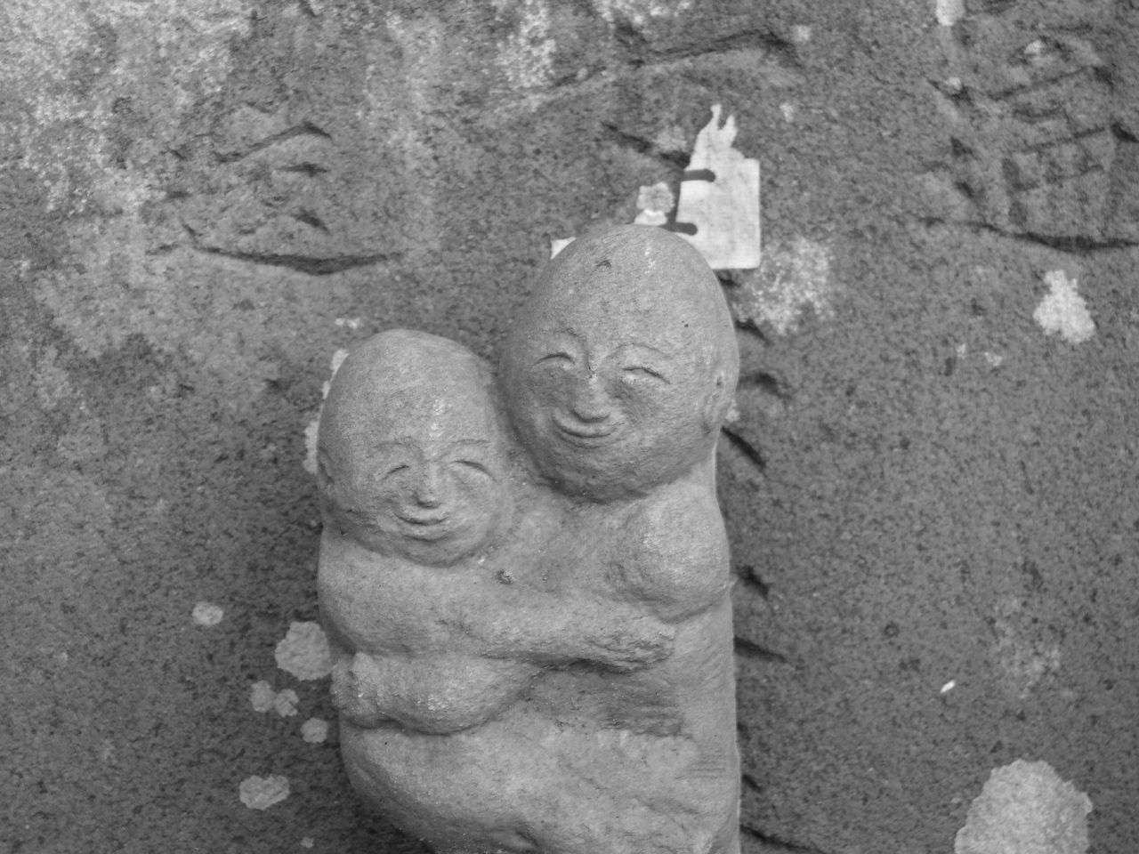 Photo de statuette au Japon par Yann Leblanc